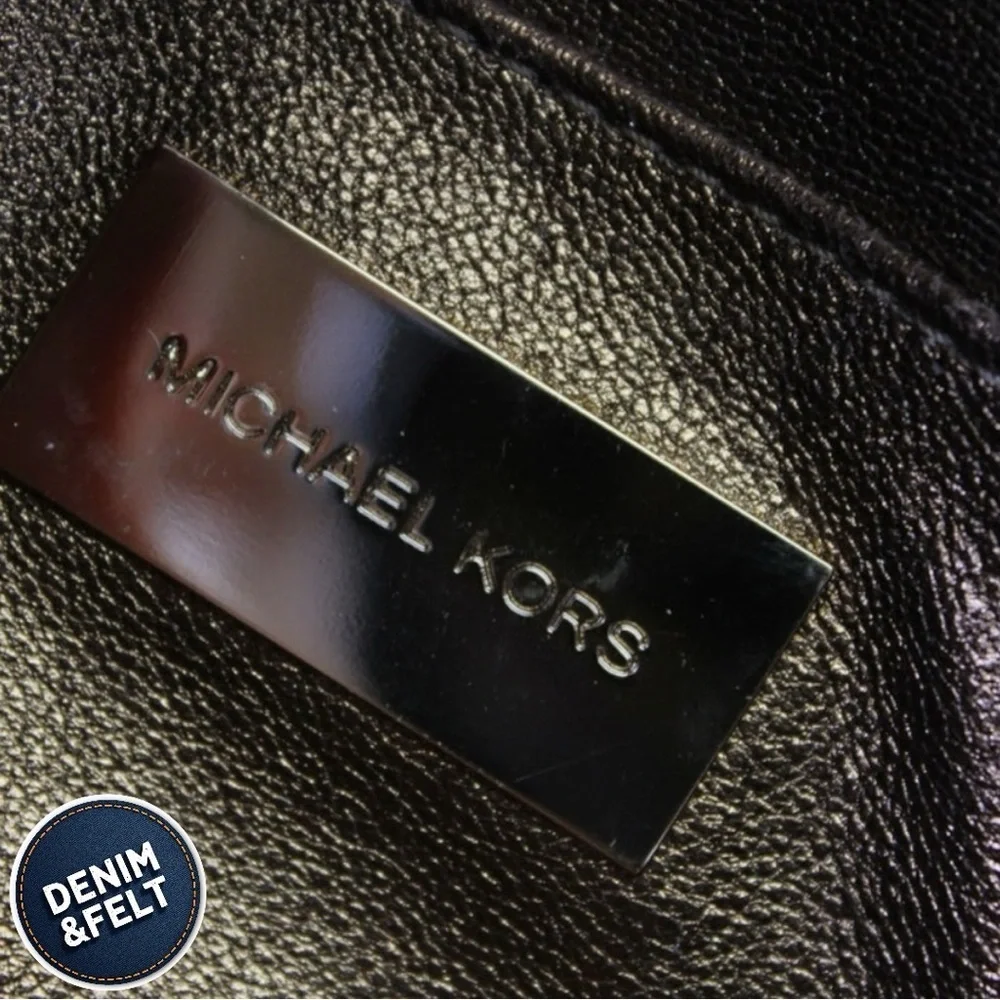 Michael Kors Womens Gold Embossed Reptile Skin Envelope Clutch Bag/Crossbody 🐍 - Picture 13 of 14